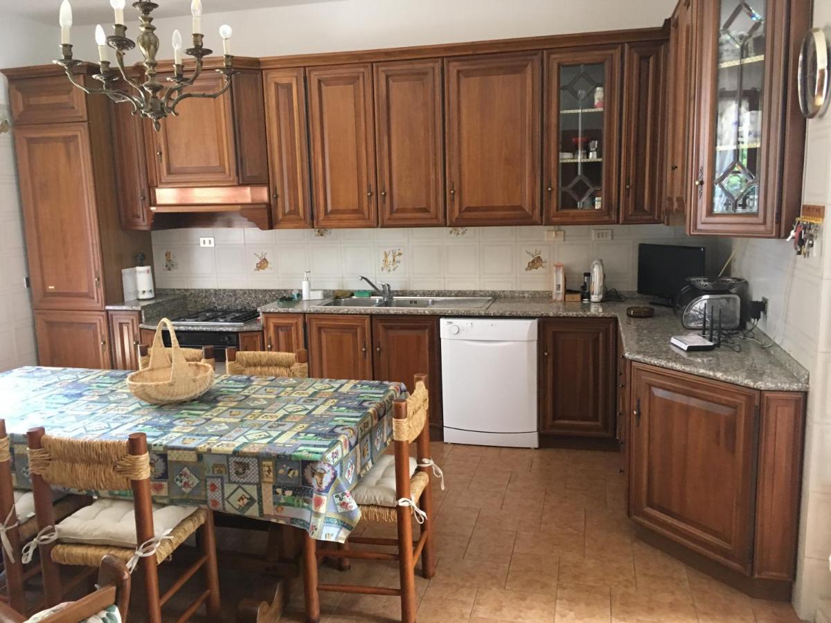 Villa Belli - Luxury Villa With Saltwater Swimmingpool Agnino Екстериор снимка